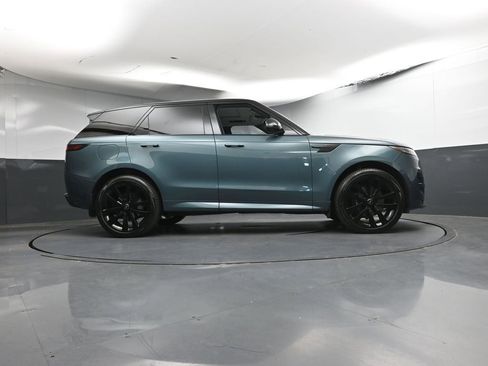 Used 2024 Land Rover Range Rover Sport Dynamic SE AWD/4WD image 29