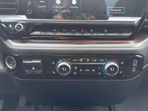 Used 2022 GMC Sierra 1500 SLT w/ X31 Off-Road Package image 24