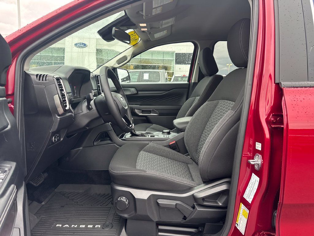 Used 2025 Ford Ranger XLT AWD/4WD image 30