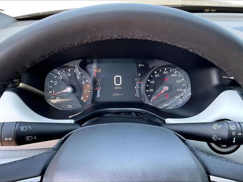 Used 2025 Jeep Compass Limited AWD/4WD image 25