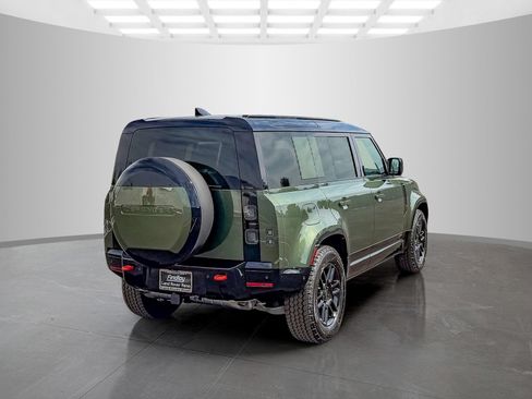 New 2026 Land Rover Defender 110 X AWD/4WD image 5