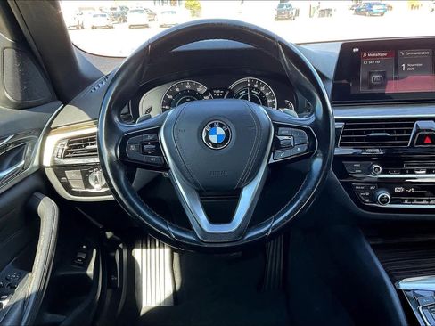 Used 2018 BMW 530e image 14