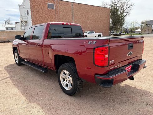 Used 2018 Chevrolet Silverado 1500 LT w/ All Star Edition AWD/4WD image 5