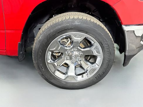 Used 2022 RAM 1500 Big Horn AWD/4WD image 32