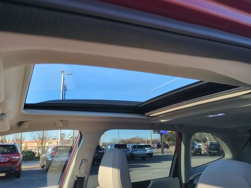 Used 2023 Subaru Forester Limited image 17