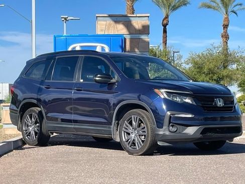 Used 2022 Honda Pilot Sport image 3