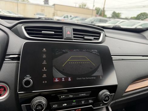 Used 2018 Honda CR-V Touring image 21