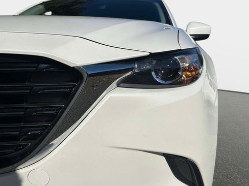 Used 2023 MAZDA CX-9 Touring Plus image 10