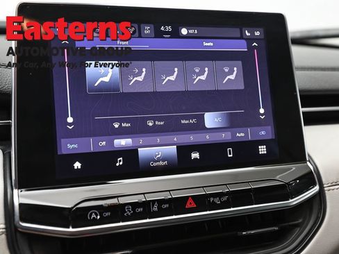 Used 2025 Jeep Compass Limited AWD/4WD image 19