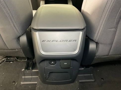 New 2026 Ford Explorer Active image 18