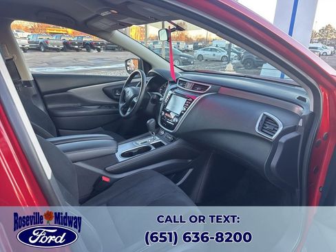 Used 2019 Nissan Murano S image 31