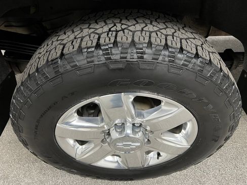 Used 2020 Chevrolet Silverado 2500 LTZ image 23