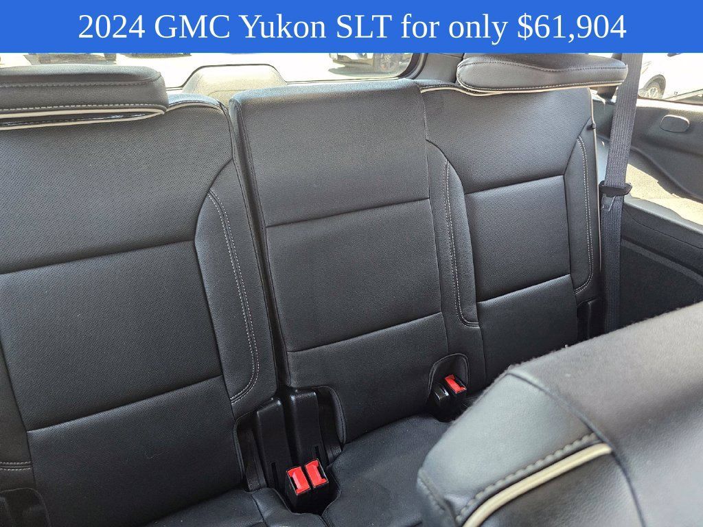Used 2024 GMC Yukon SLT w/ SLT Premium Package AWD/4WD image 18