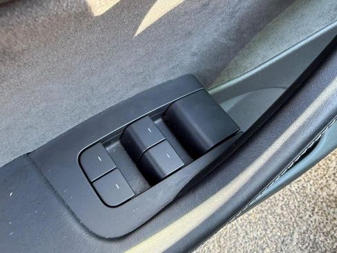 Used 2021 Tesla Model 3 Performance AWD/4WD image 16