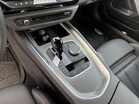 Certified 2025 BMW Z4 M40i w/ Premium Package image 15