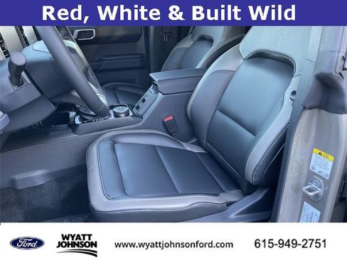 New 2025 Ford Bronco Outer Banks w/ Sasquatch Package image 19