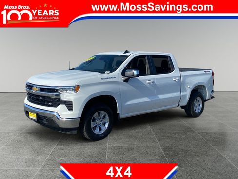 Used 2025 Chevrolet Silverado 1500 LT AWD/4WD image 1