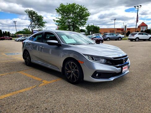Used 2019 Honda Civic Sport image 3