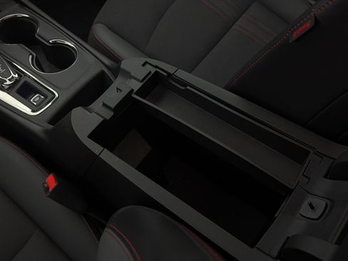 Used 2022 Chevrolet Equinox RS image 49