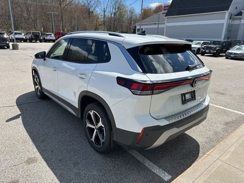 New 2026 Volkswagen Tiguan SE AWD/4WD image 5