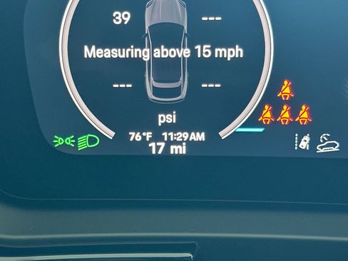 New 2025 Porsche Cayenne Turbo image 34