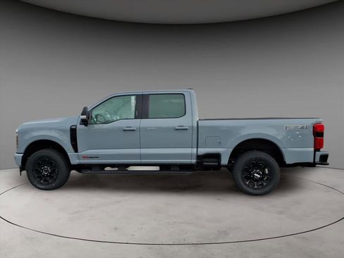 New 2026 Ford F350 Lariat w/ Black Appearance Package image 2