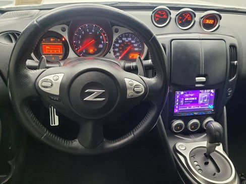 Used 2013 Nissan 370Z Coupe w/ Aerodynamics Pkg RWD image 22