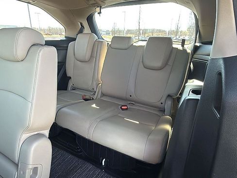 Used 2023 Honda Odyssey Touring image 23