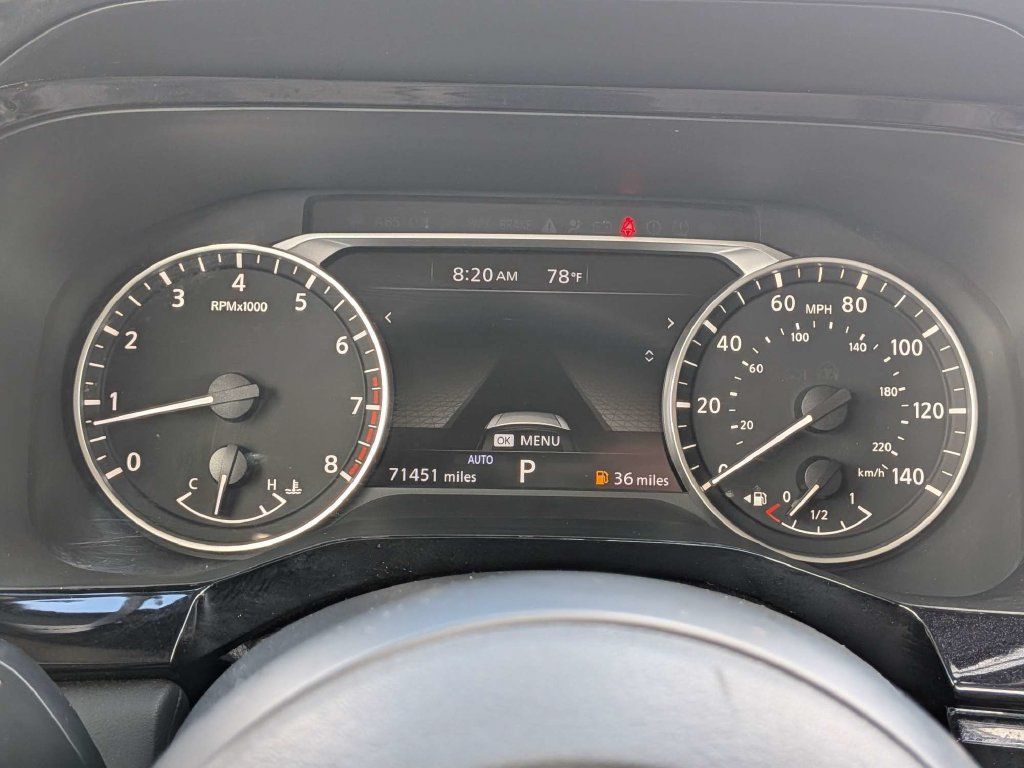 Used 2025 Nissan Pathfinder SV AWD/4WD image 27