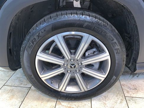 Used 2022 Mercedes-Benz GLS 450 4MATIC image 13