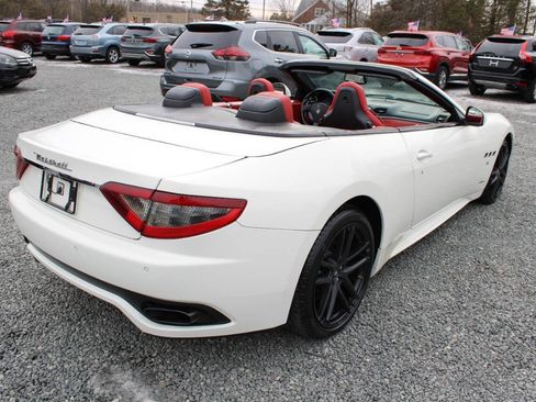 Used 2015 Maserati GranTurismo Sport image 7