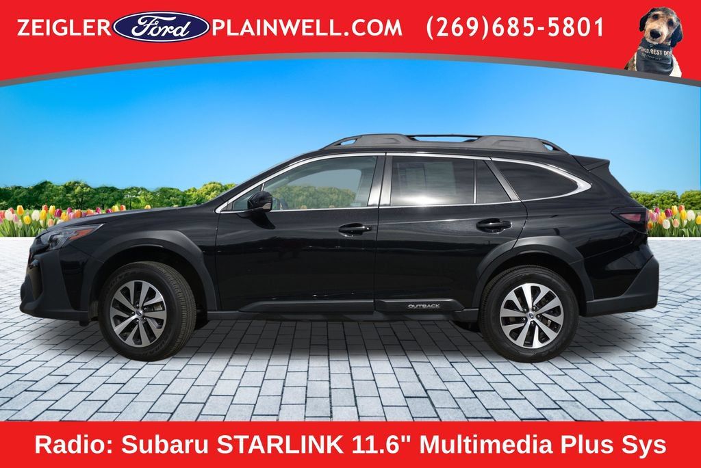 Used 2023 Subaru Outback Premium AWD/4WD image 2