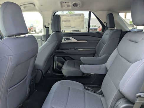 New 2026 Ford Explorer Active image 19