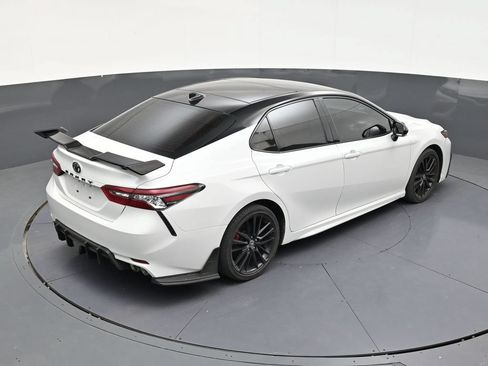 Used 2024 Toyota Camry XSE FWD image 17