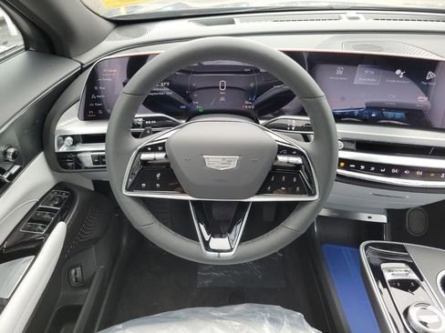 New 2025 Cadillac Lyriq Luxury w/ LPO, Floor Liner Package image 13