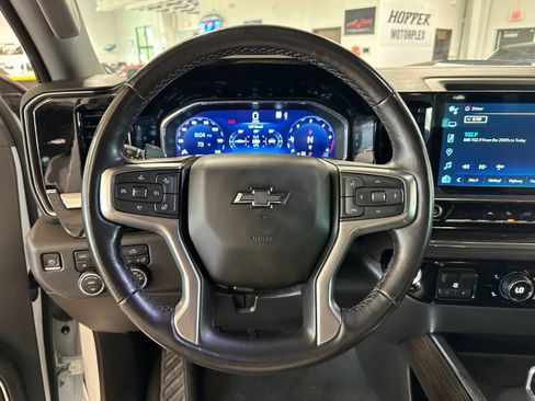 Used 2023 Chevrolet Silverado 1500 LT Trail Boss w/ Protection Package AWD/4WD image 19