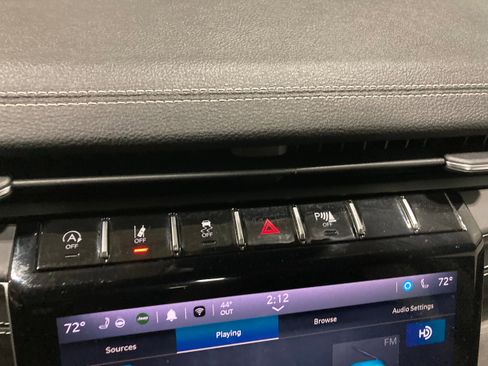 Used 2022 Jeep Grand Cherokee L Limited image 31