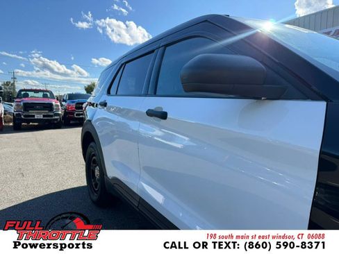Used 2022 Ford Explorer 4WD Police Interceptor image 2
