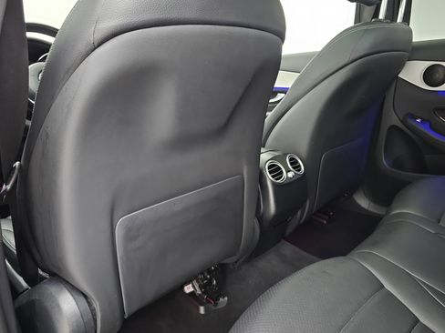 Certified 2022 Mercedes-Benz GLC 300 4MATIC w/ Premium Package Lite image 21