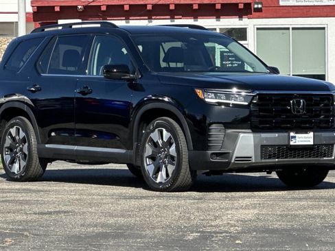 New 2026 Honda Pilot Elite image 2