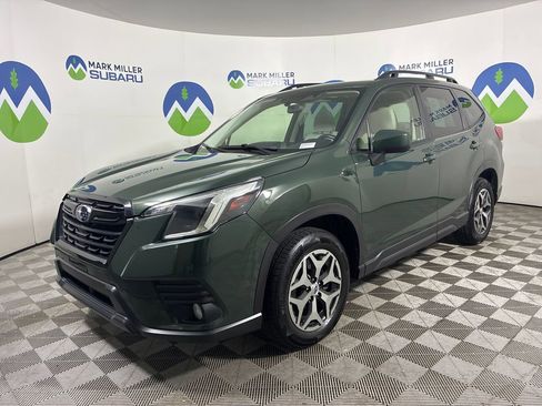 Certified 2023 Subaru Forester Premium AWD/4WD image 3