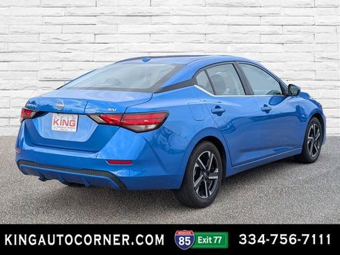 Used 2024 Nissan Sentra SV image 5