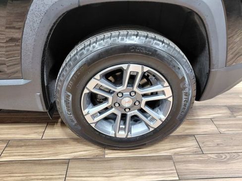 Used 2026 GMC Terrain Elevation AWD/4WD image 11