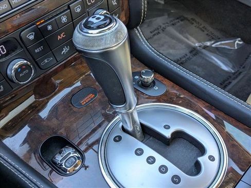 Used 2012 Bentley Flying Spur Flying Spur w/ Convenience Specification Pkg image 12