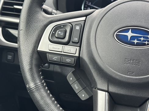 Used 2018 Subaru Forester 2.5i Touring w/ Popular Package #3B AWD/4WD image 7