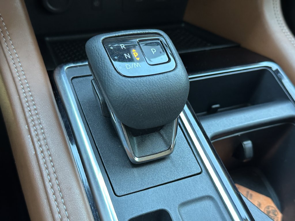 Used 2023 Nissan Pathfinder Platinum AWD/4WD image 35