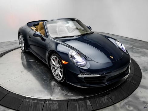 Used 2015 Porsche 911 Carrera S image 27