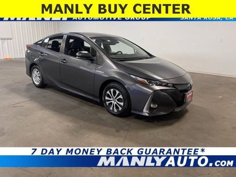 Used 2022 Toyota Prius Prime Limited image 1