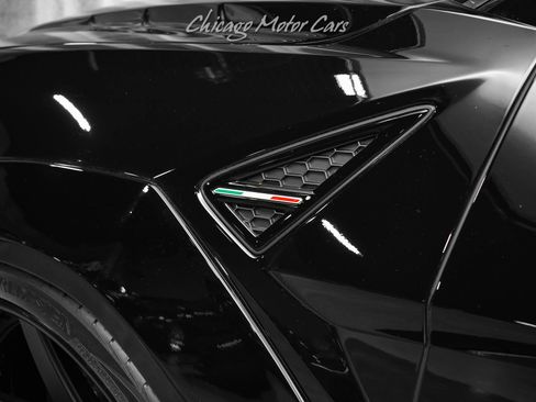 Used 2024 Lamborghini Urus S image 40