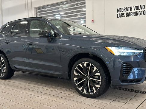 New 2026 Volvo XC60 T8 Ultra w/ Climate Package AWD/4WD image 3